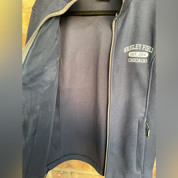 Wrigley Field Full Zip Performance Fleece🖤 - Picture 4 of 13